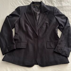 Anne Klein fitted navy blue One-Button Blazer with fabric buttons